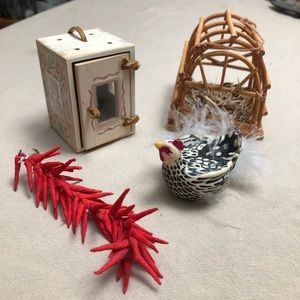 American Girl Josefina Chicken and Chiles Set